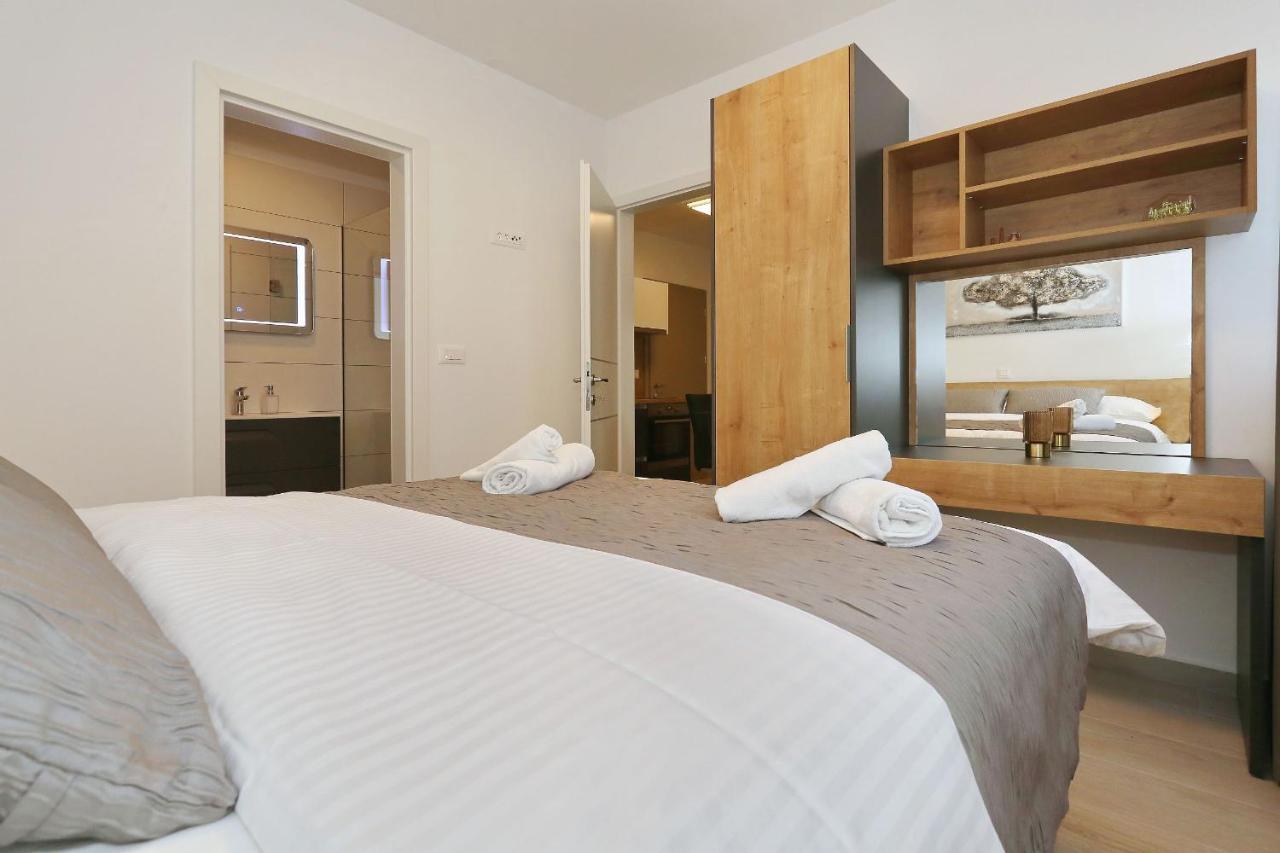 Villa Ankora 2 With Heated Pool Biograd Na Moru Dış mekan fotoğraf