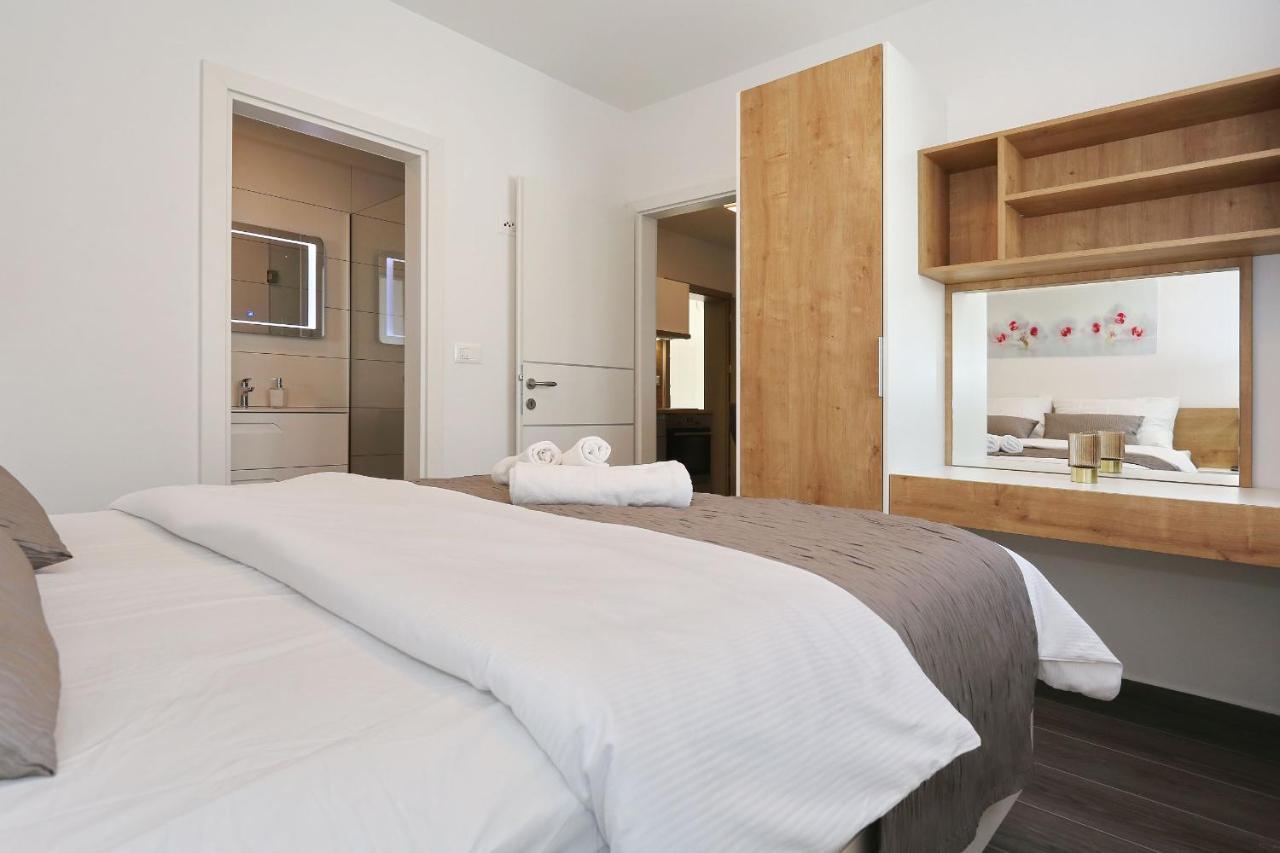Villa Ankora 2 With Heated Pool Biograd Na Moru Dış mekan fotoğraf